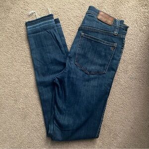 Madewell Dark Blue Skinny Jeans Size 26